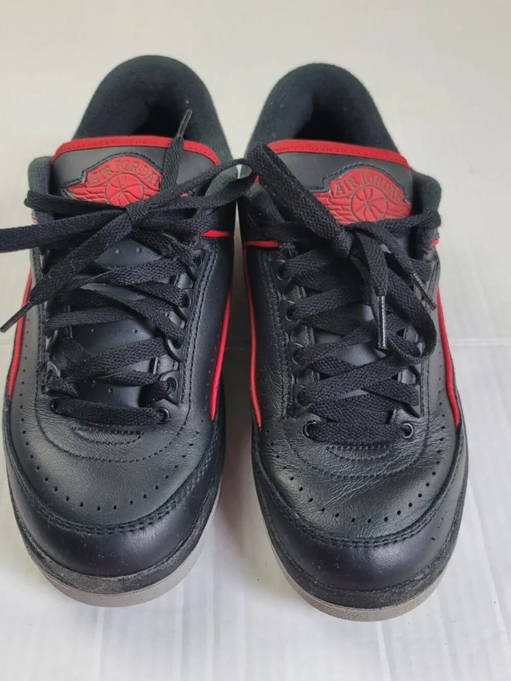 Nike Air Jordan 2 Retro Low Christmas Black Red Green Size 6Y Sneakers